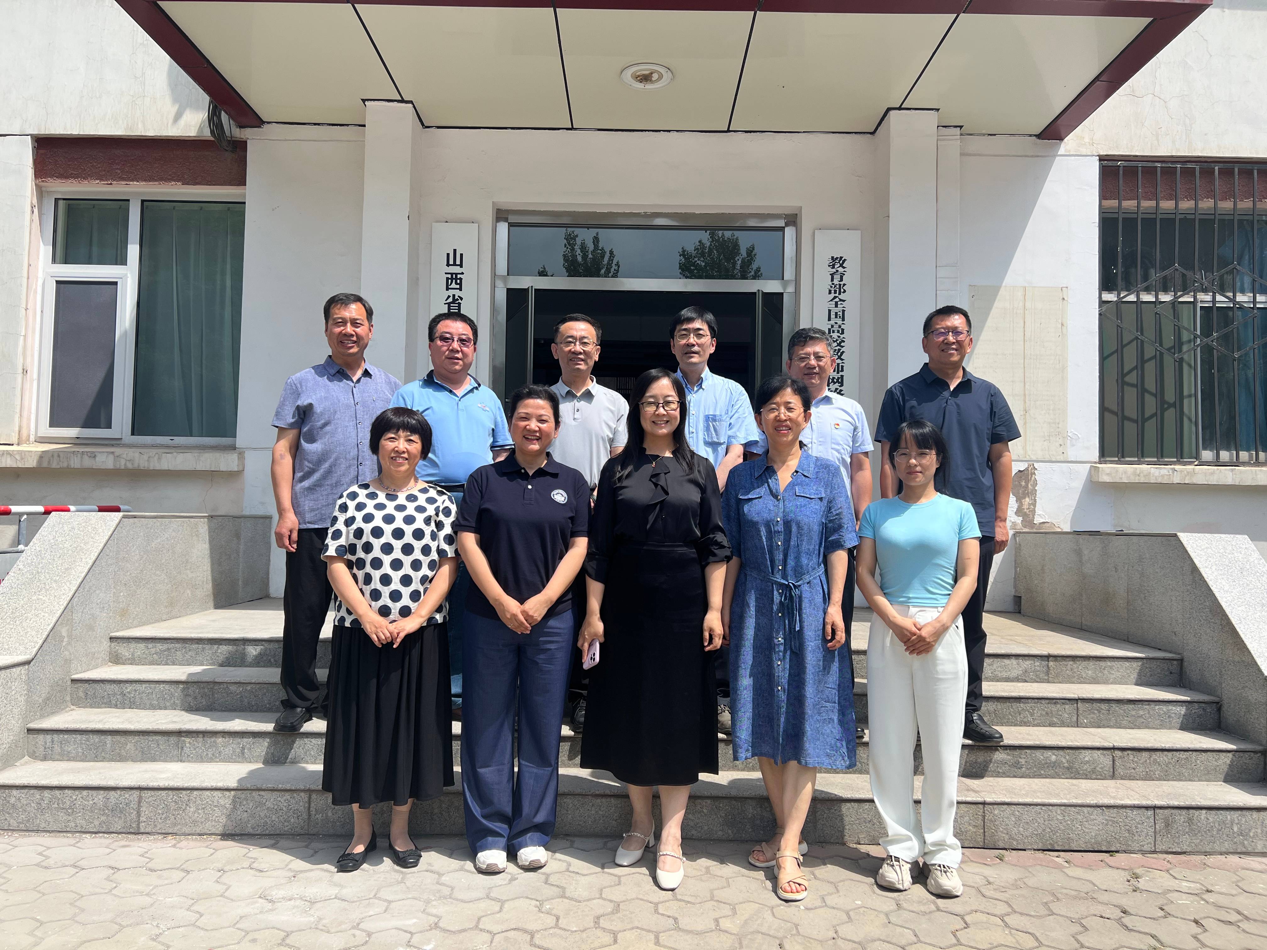 1ed3aacb983e4c4e90c97a24bb3452bf.jpg 插在最后(1).jpg